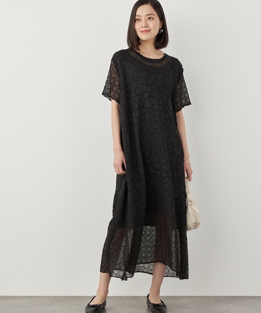 エンボスフラワー切り替えワンピース