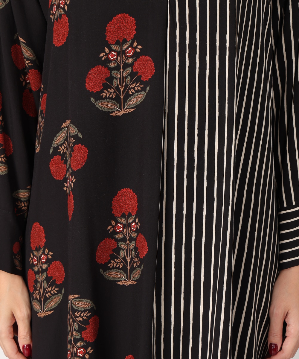 異柄切り替えリラックスワンピース