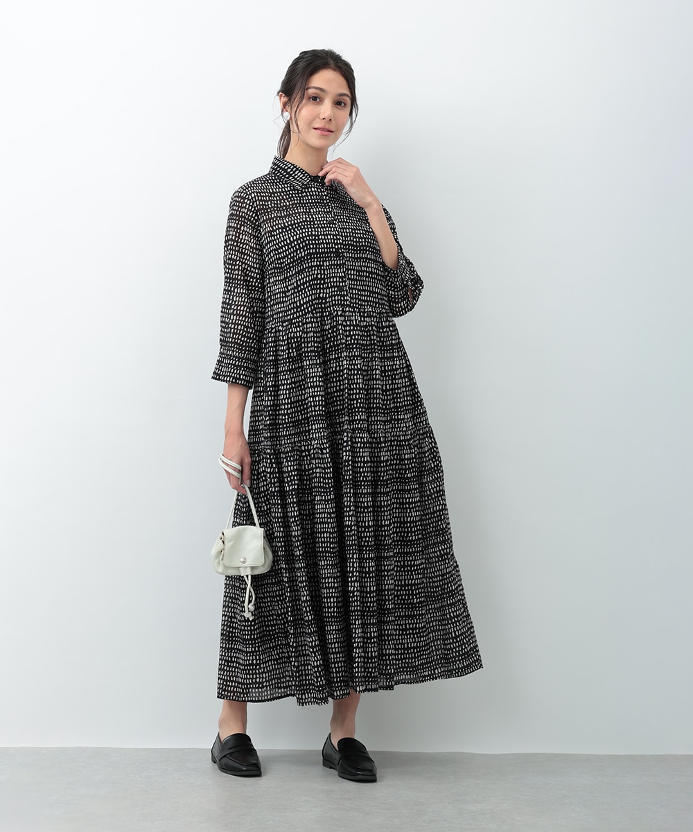 プチ幾何学プリントティアードワンピース