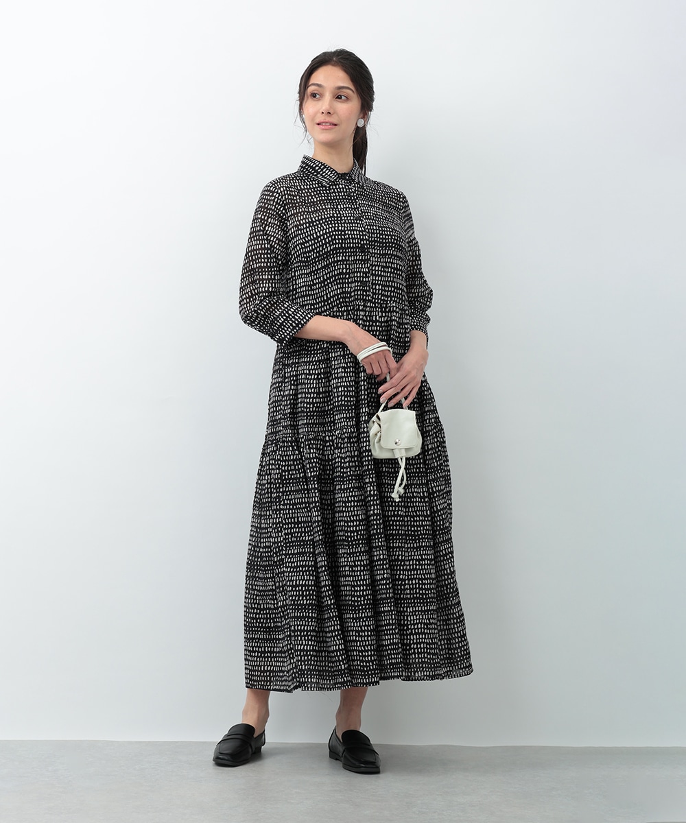 プチ幾何学プリントティアードワンピース