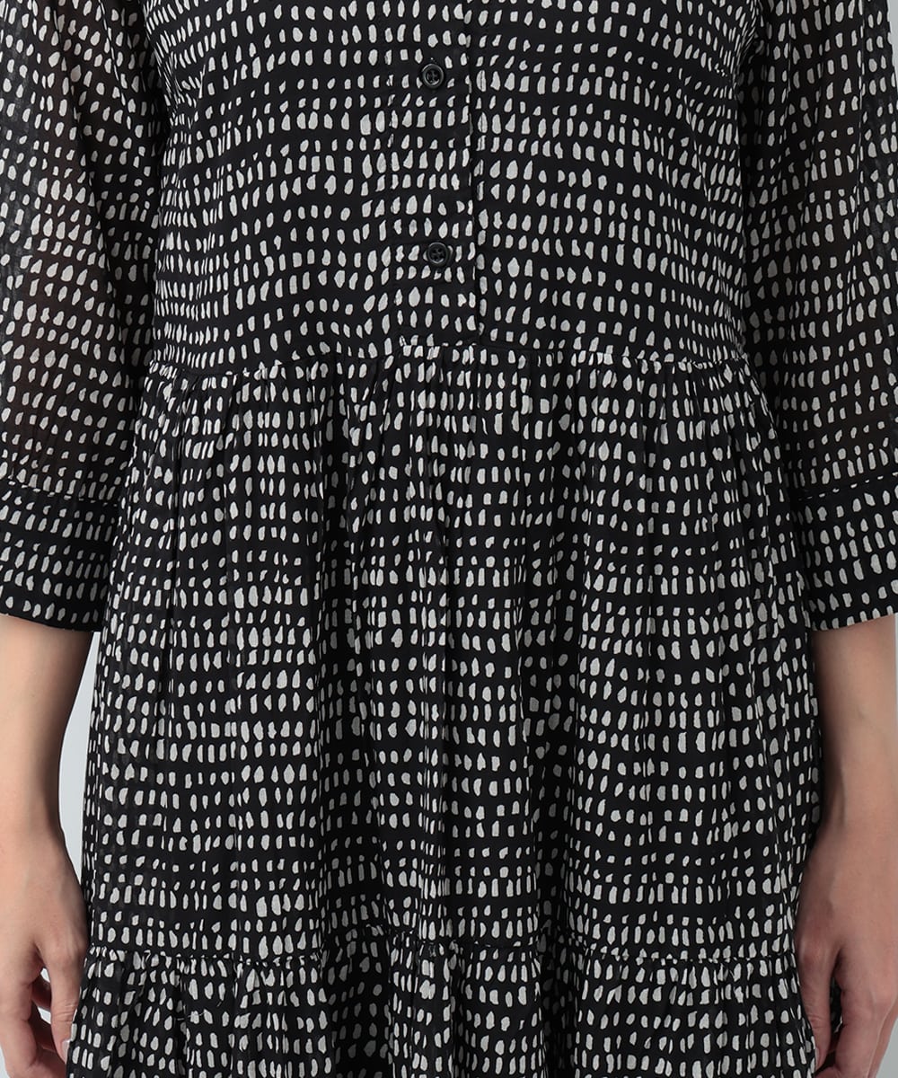 プチ幾何学プリントティアードワンピース