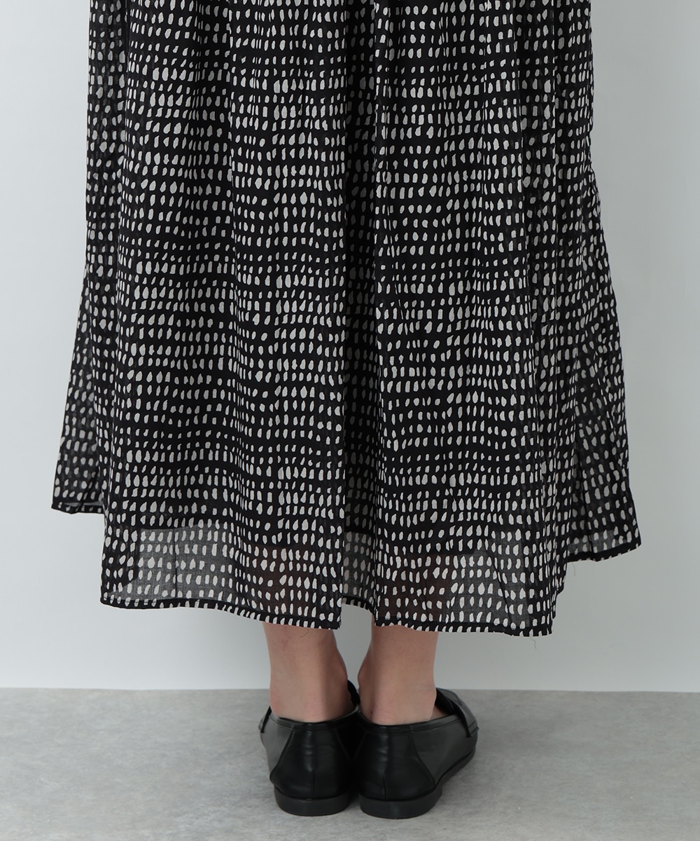 プチ幾何学プリントティアードワンピース