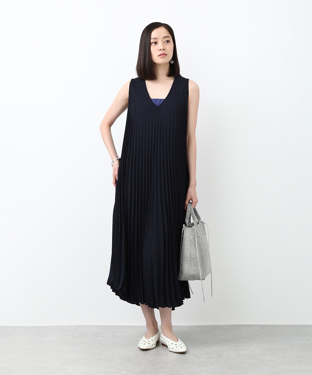 プリーツAラインワンピース