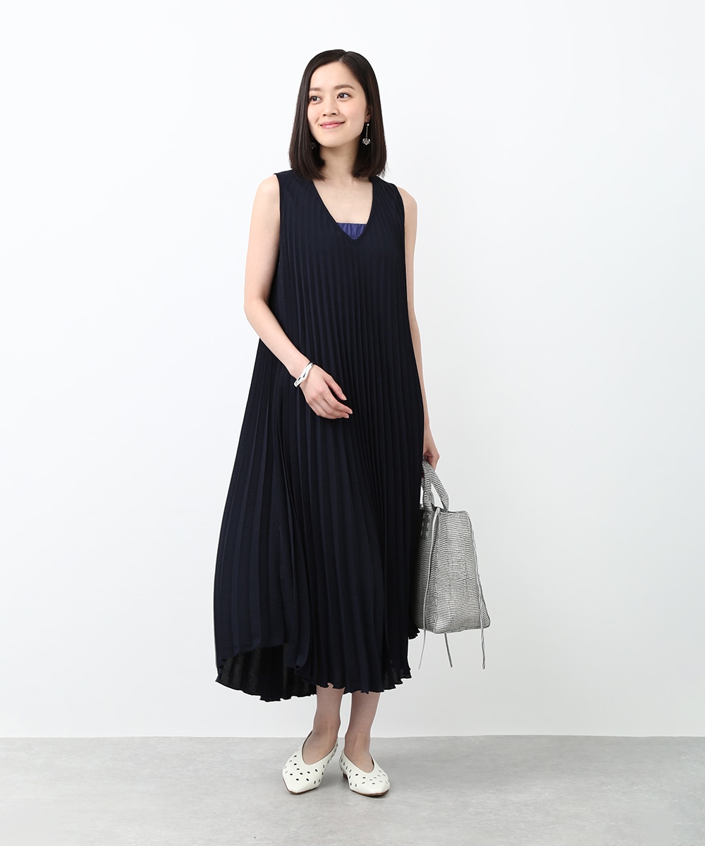 プリーツAラインワンピース