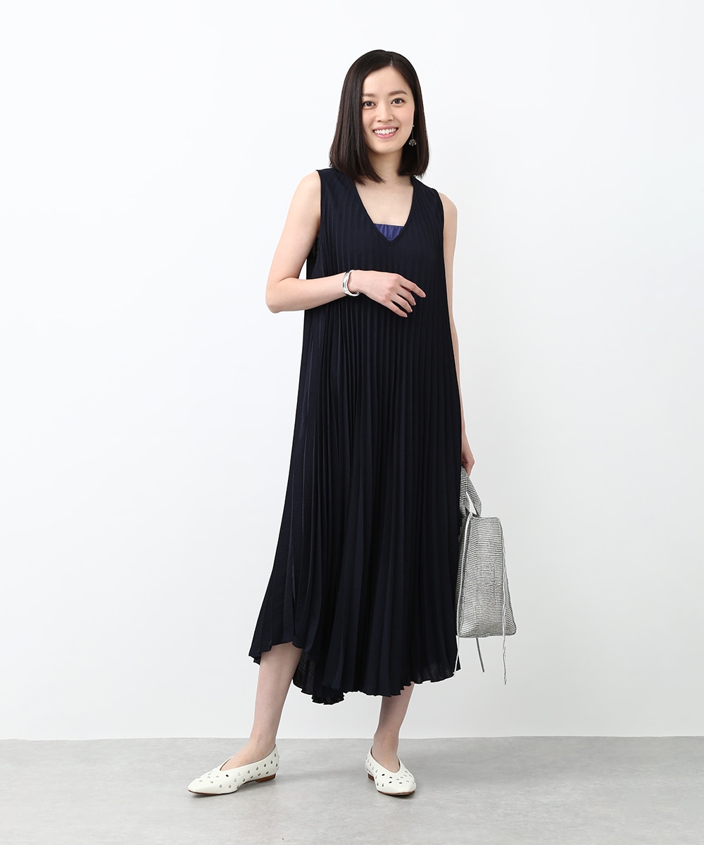 プリーツAラインワンピース