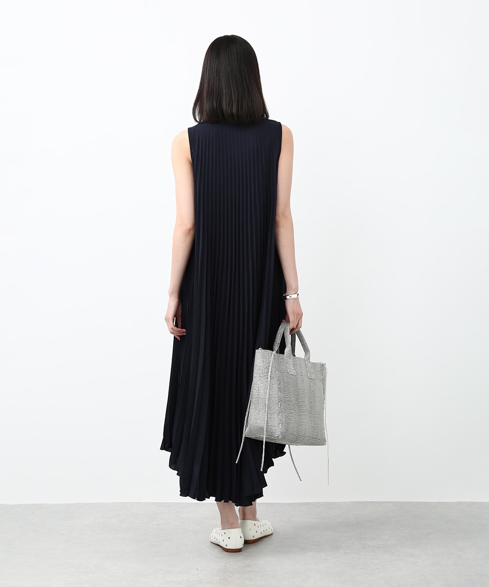 プリーツAラインワンピース