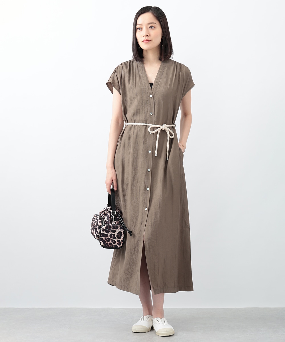 フロントボタンミディワンピース