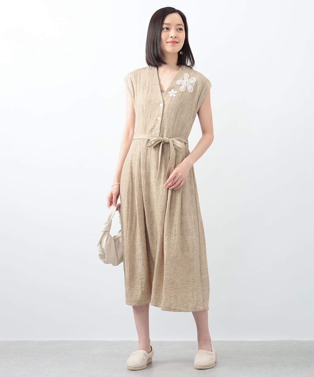 フラワーモチーフリネン混ワンピース