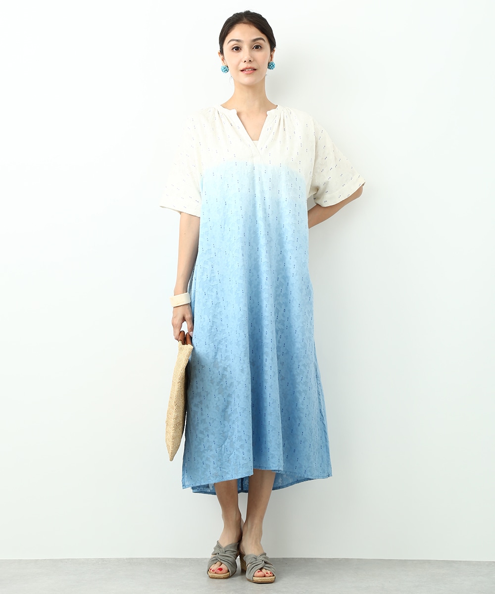 フラワーモチーフグラデーションワンピース