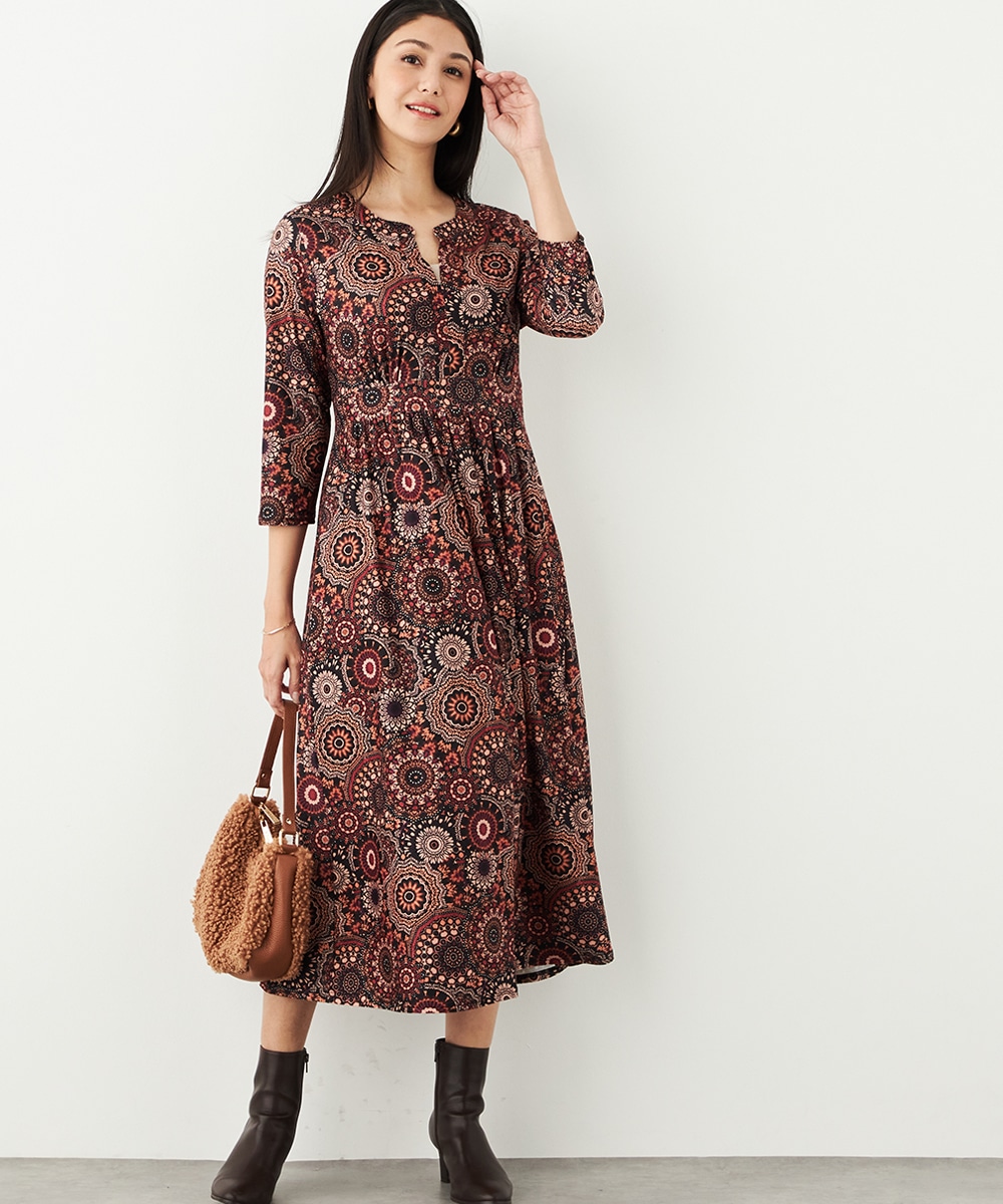 アラベスクプリントジャージワンピース