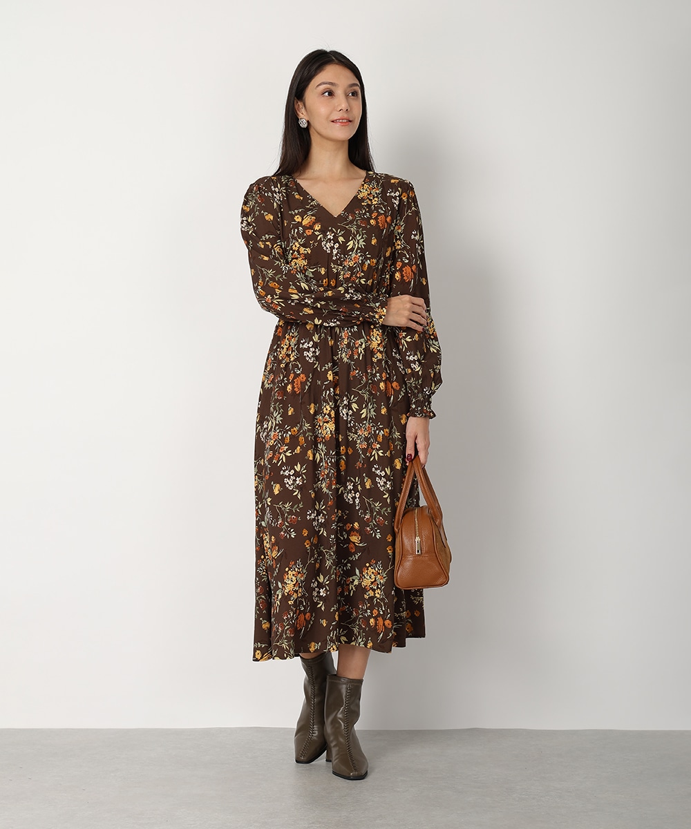 フラワーシャーリングワンピース