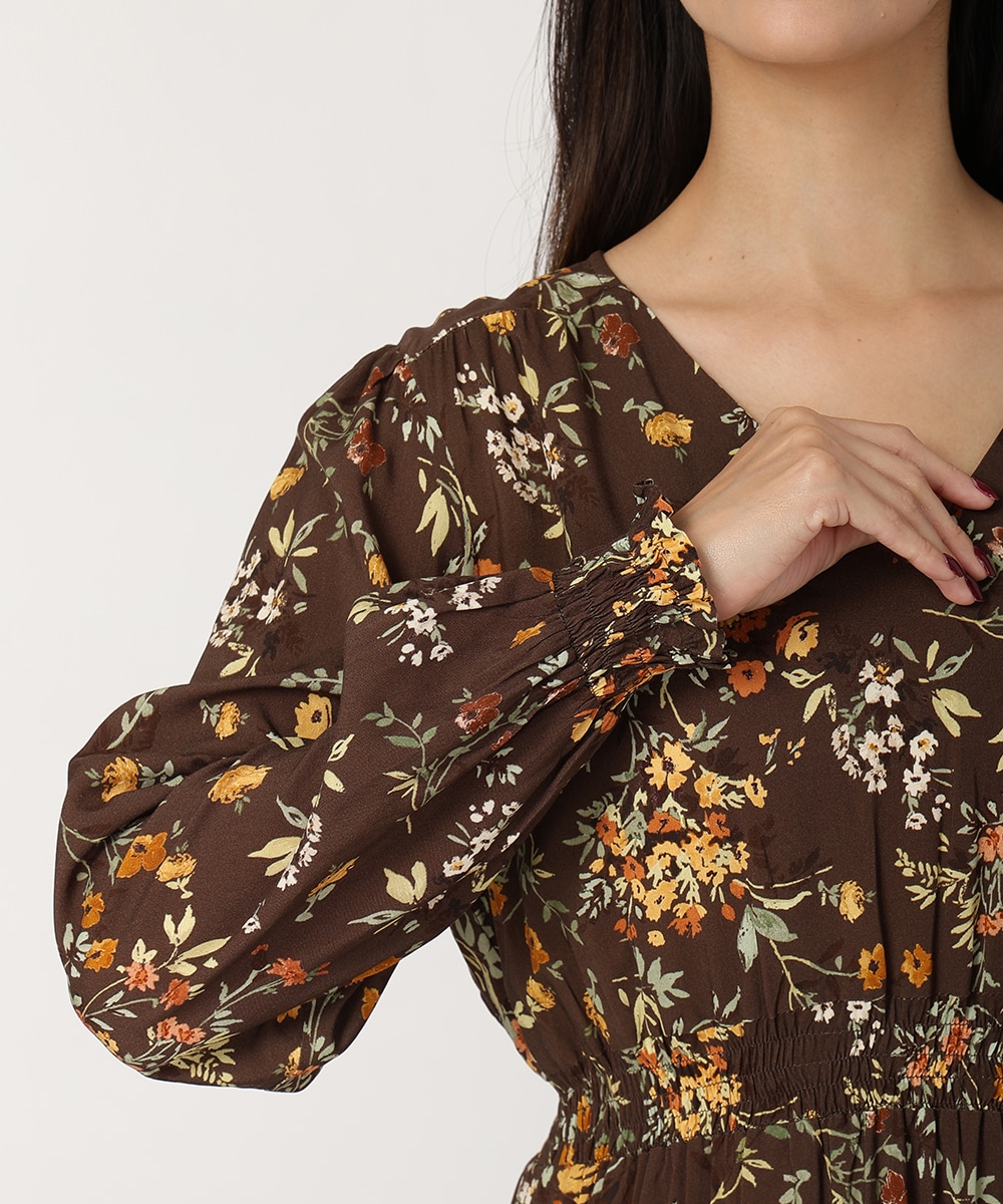 フラワーシャーリングワンピース