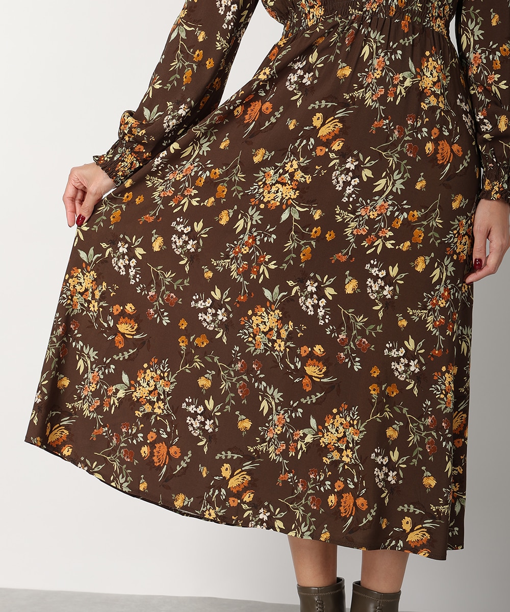 フラワーシャーリングワンピース