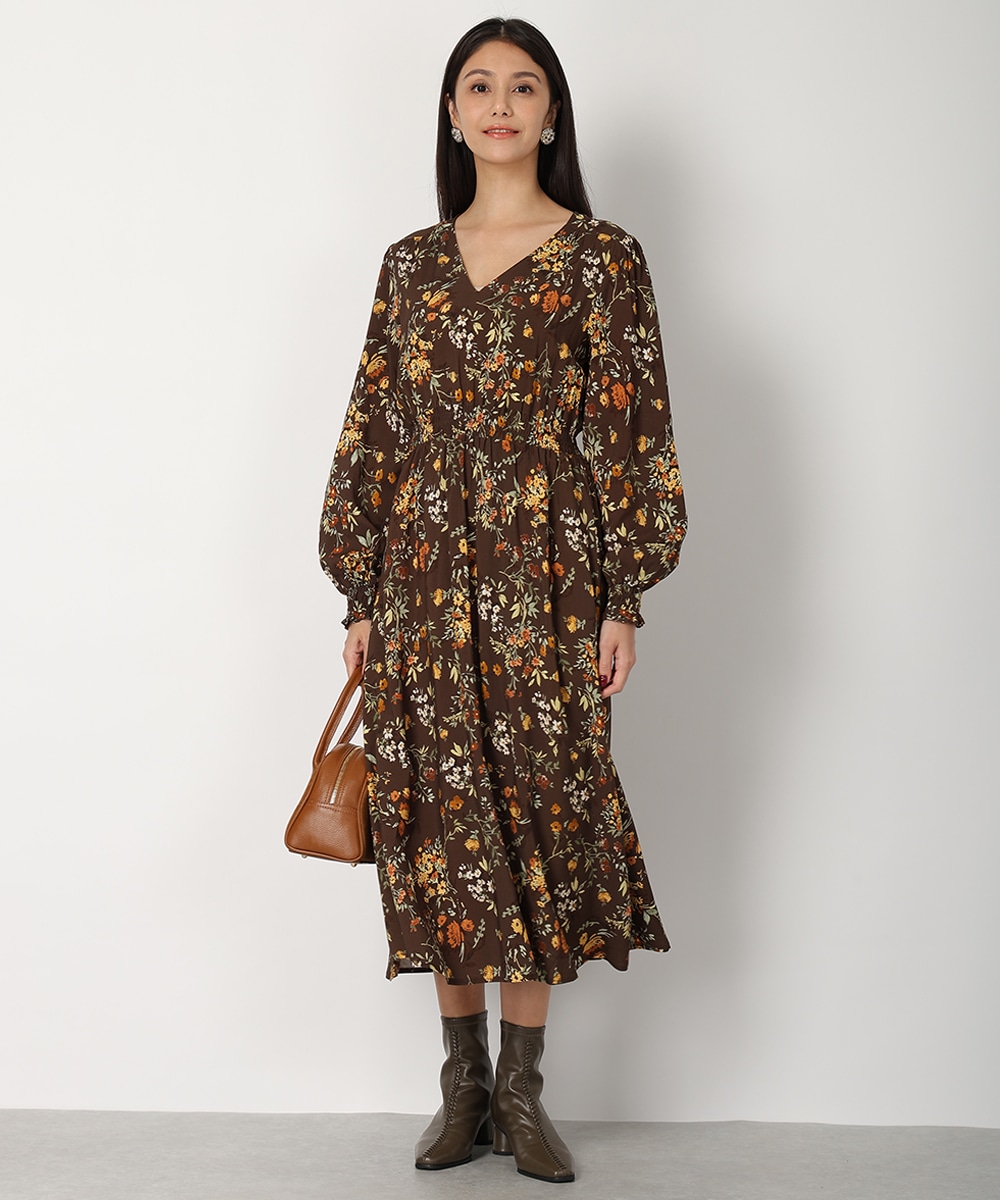 フラワーシャーリングワンピース