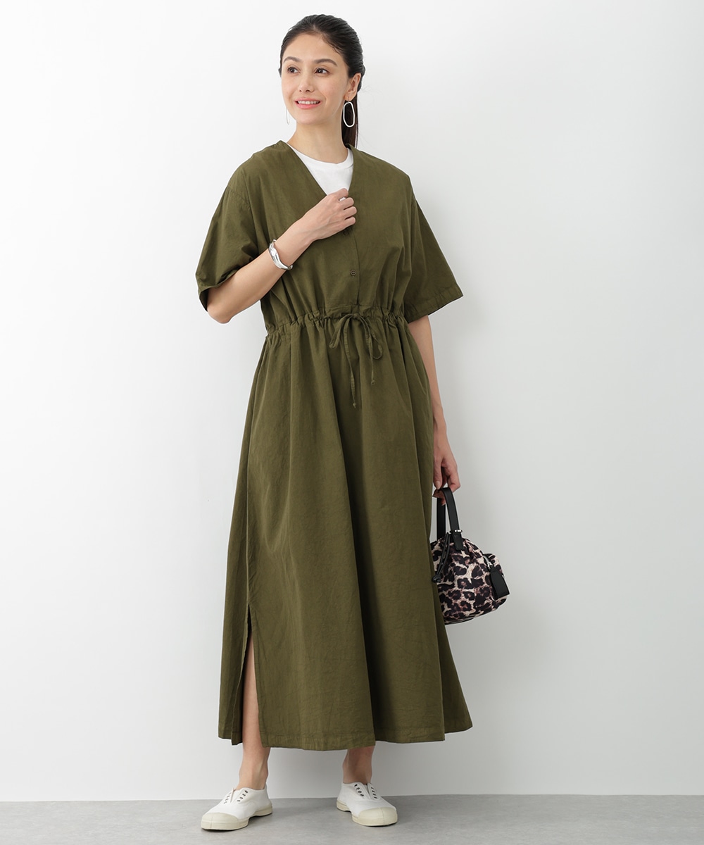 Vネックリラックスワンピース