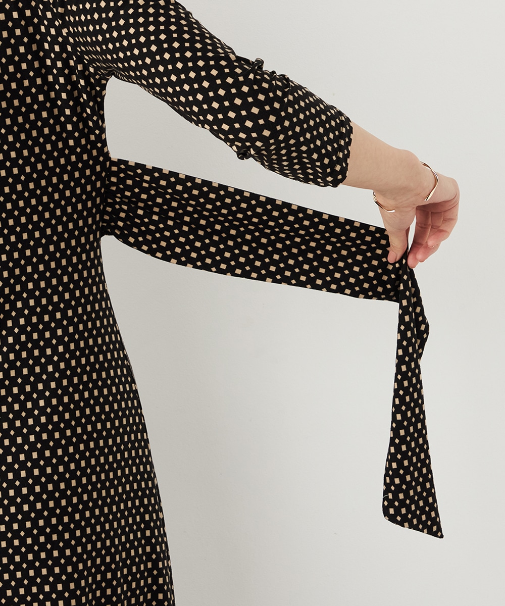 プチ幾何学プリントジャージワンピース