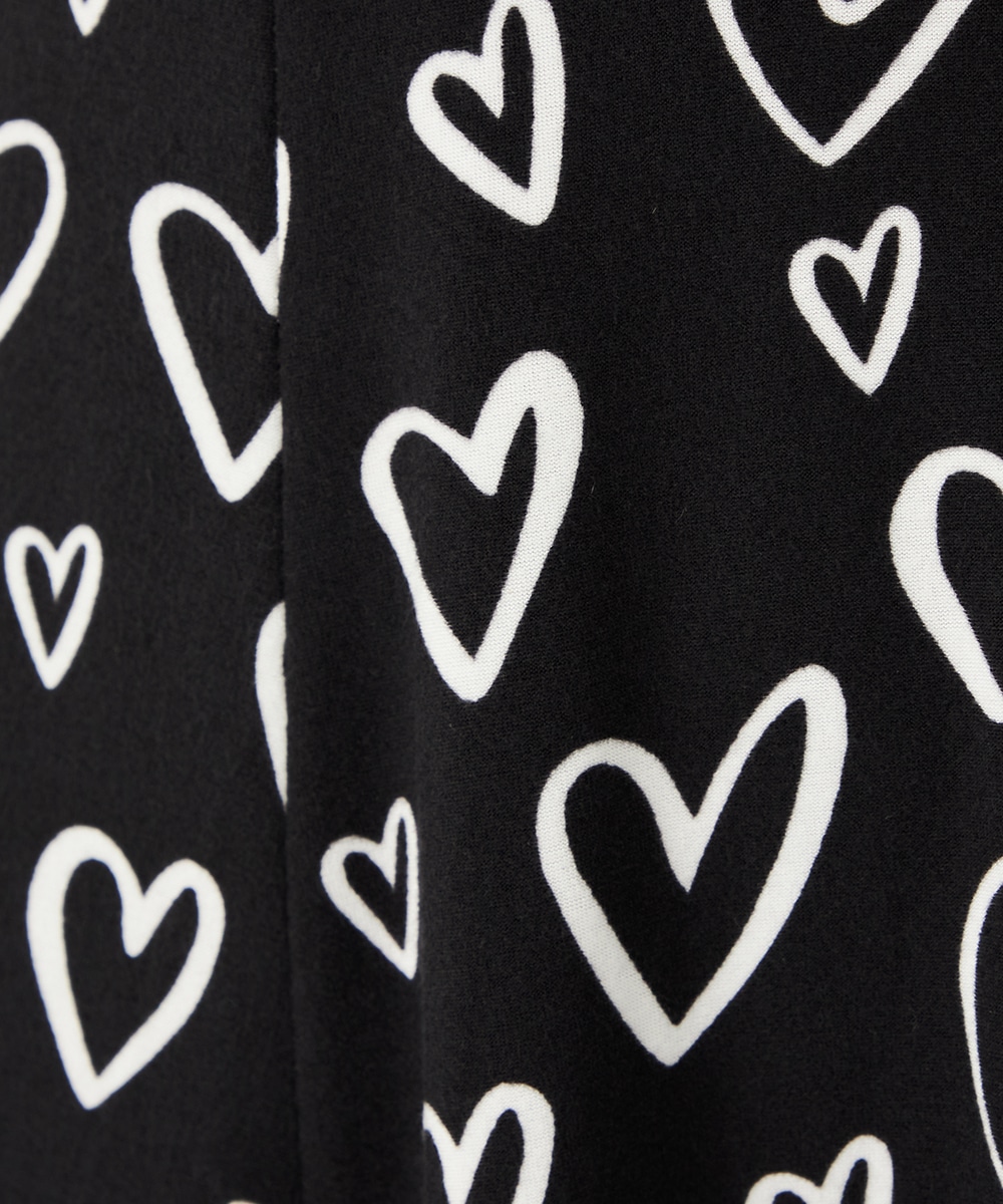 モノトーンハートプリントジャージワンピース