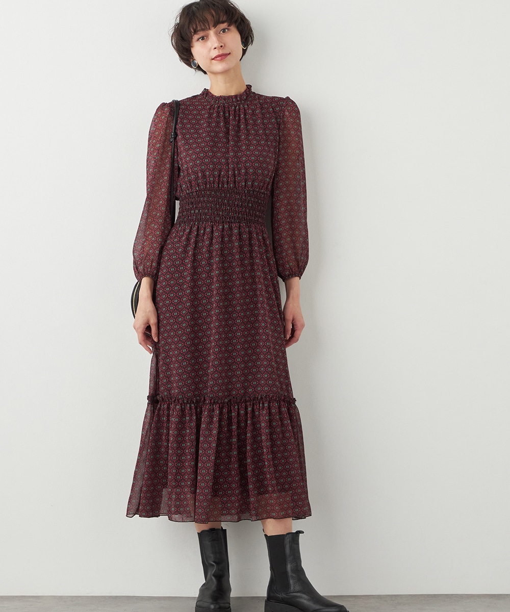 プチプリントシャーリングワンピース