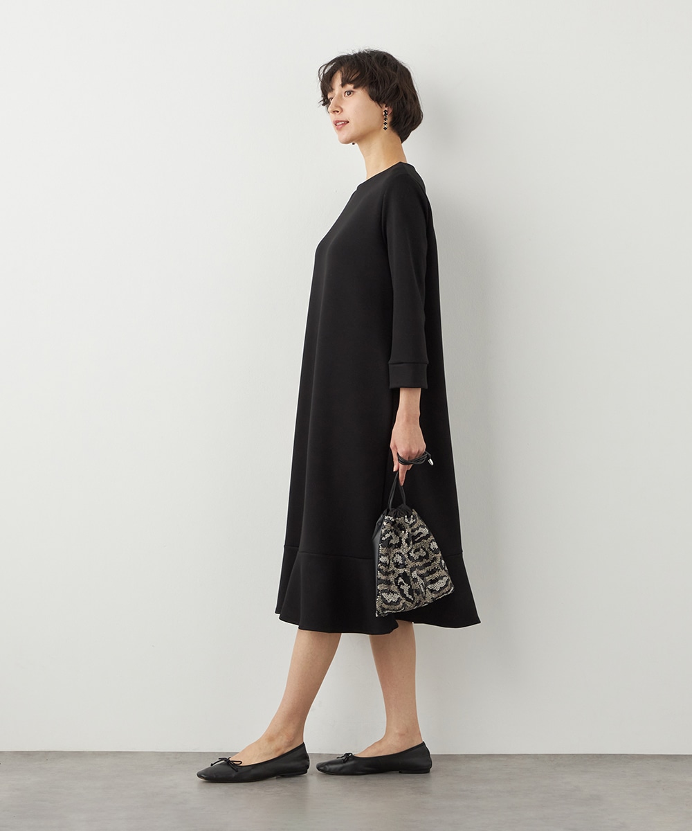 フリル切り替えサックワンピース