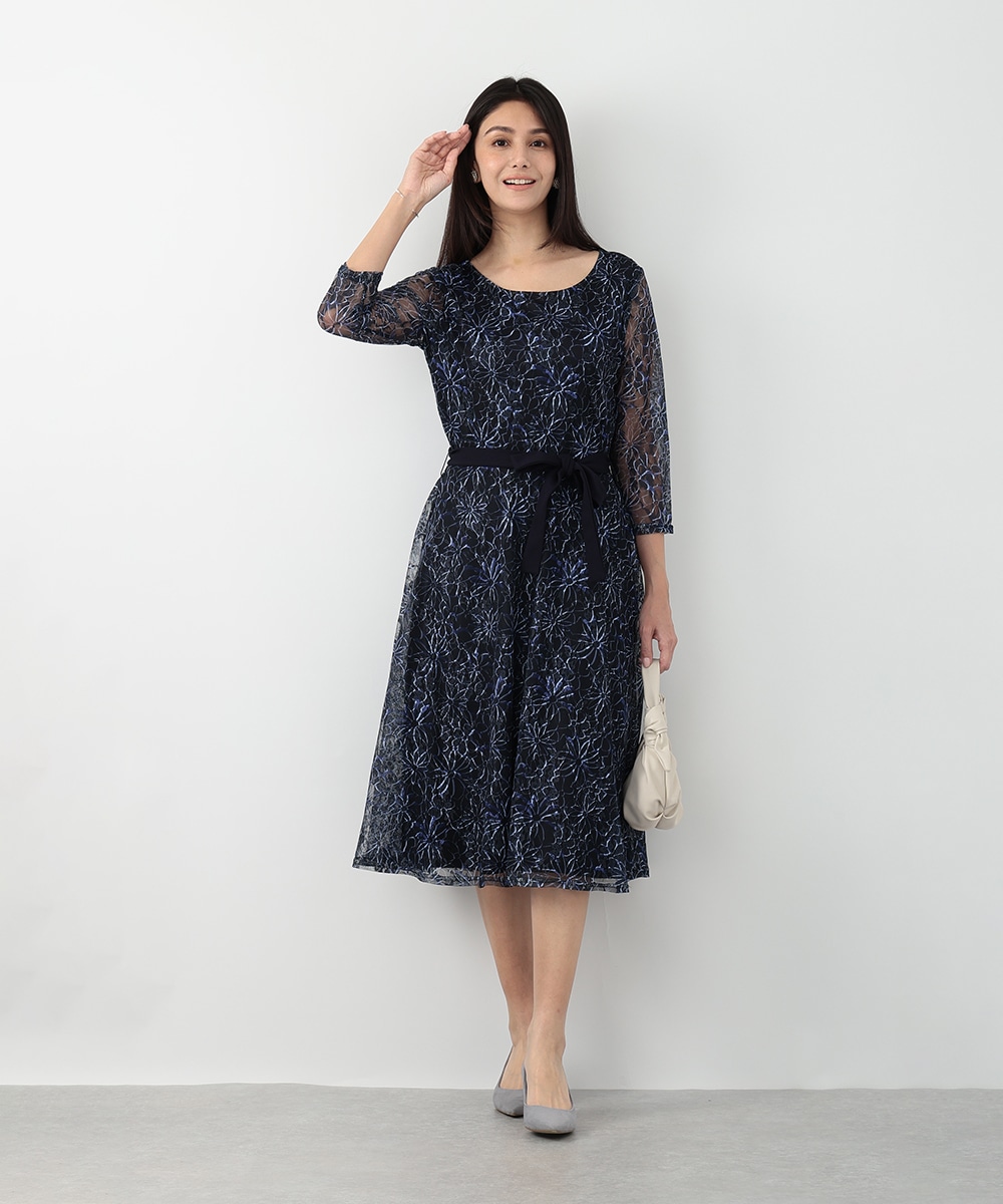 フラワーレースワンピース