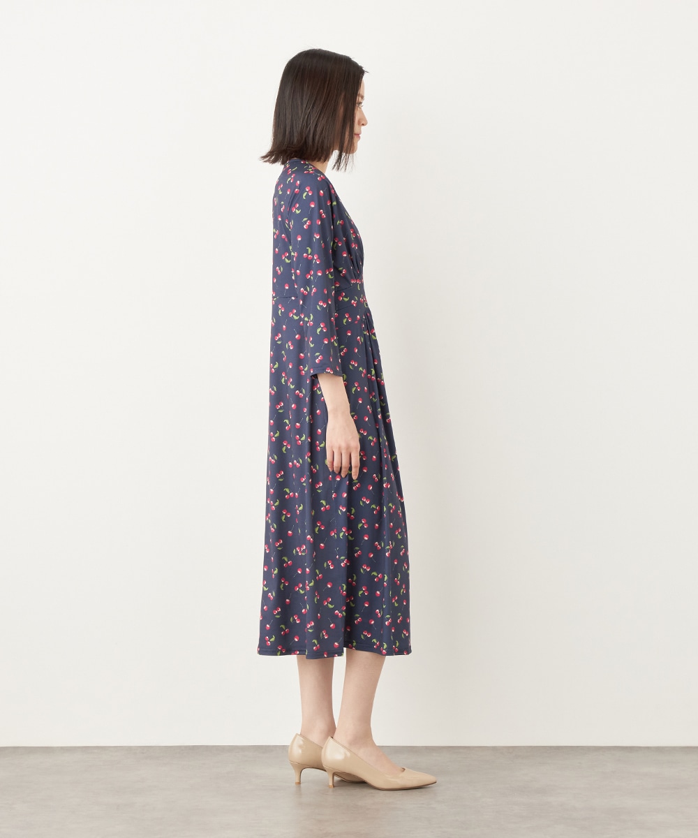 チェリープリントジャージワンピース