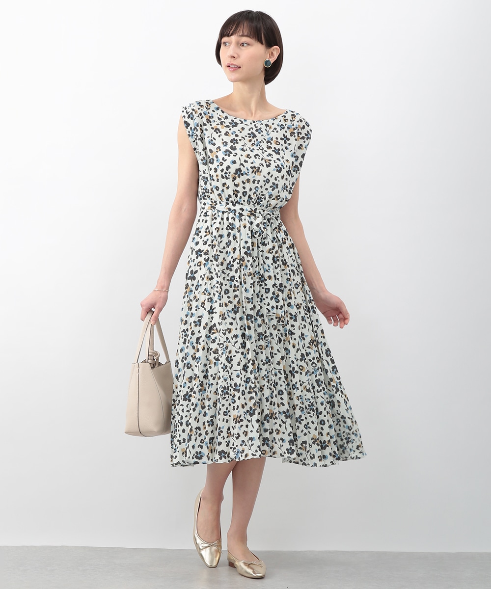 フラワープリーツワンピース
