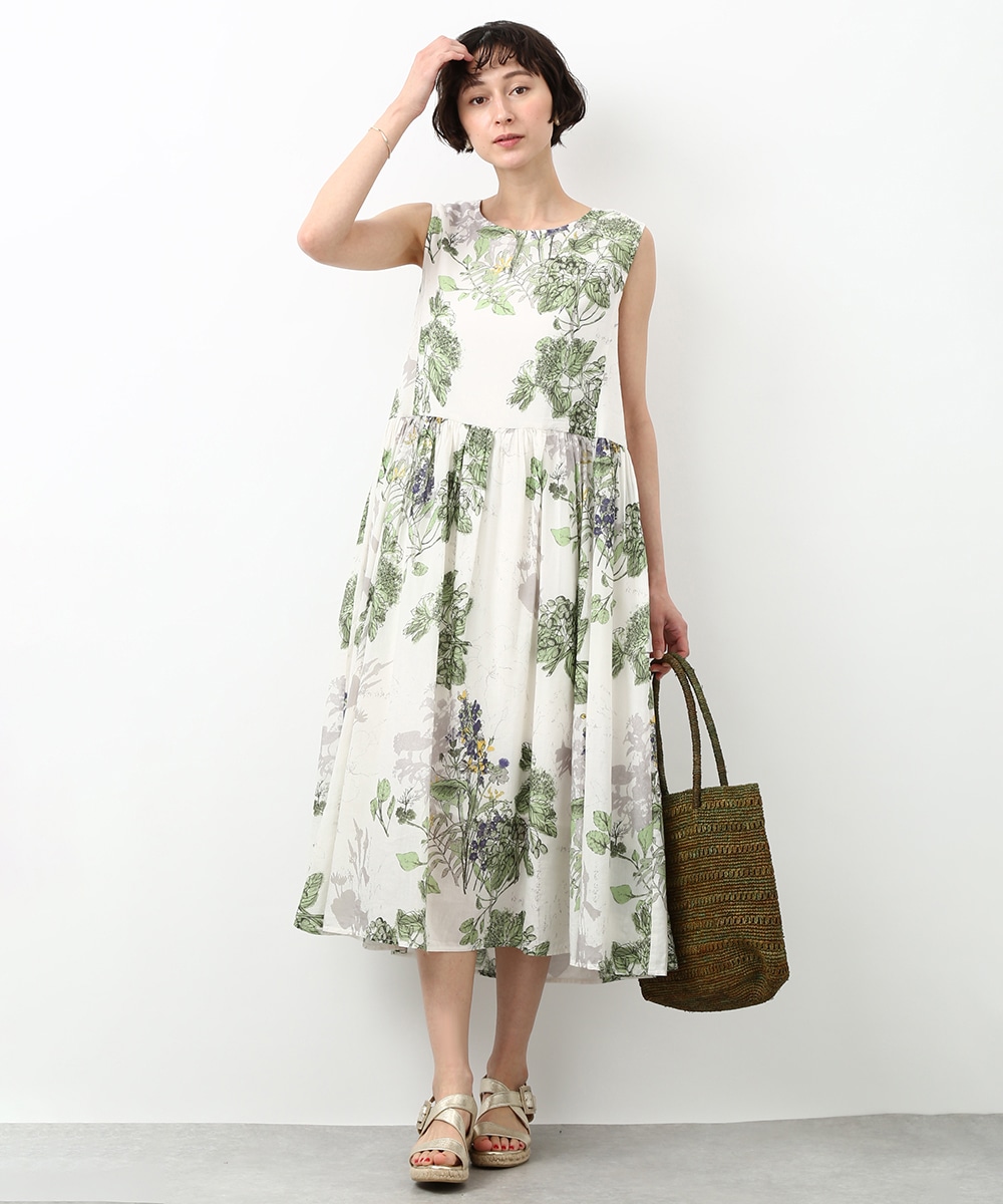 ボタニカルプリントワンピース
