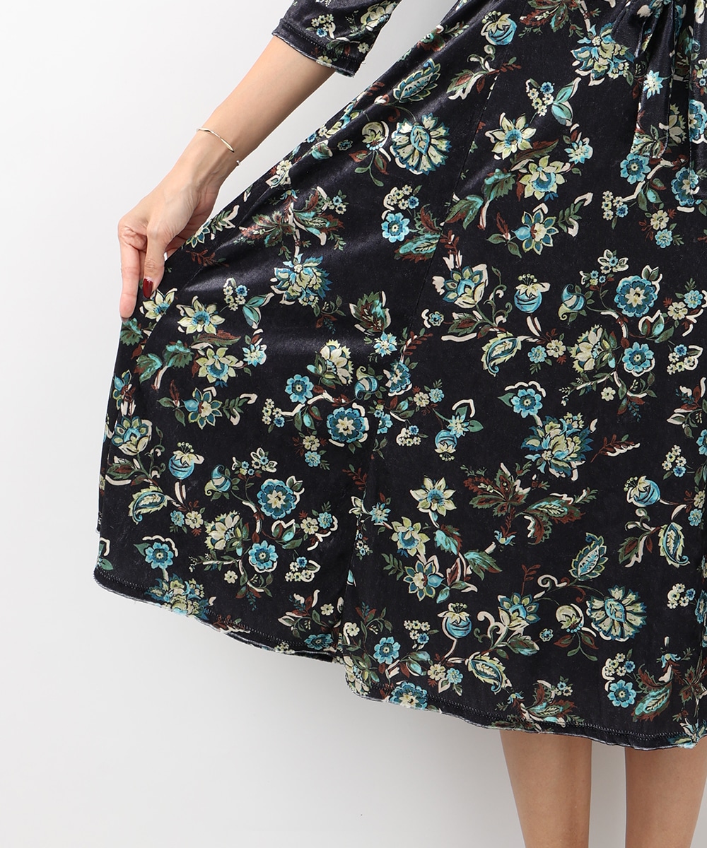 ベロアフラワージャージワンピース