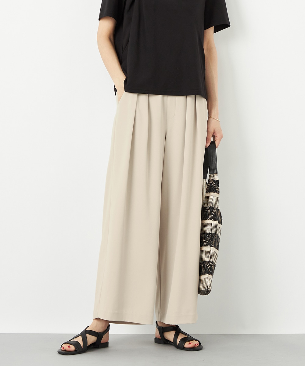  armoire capriceのタックワイドパンツ