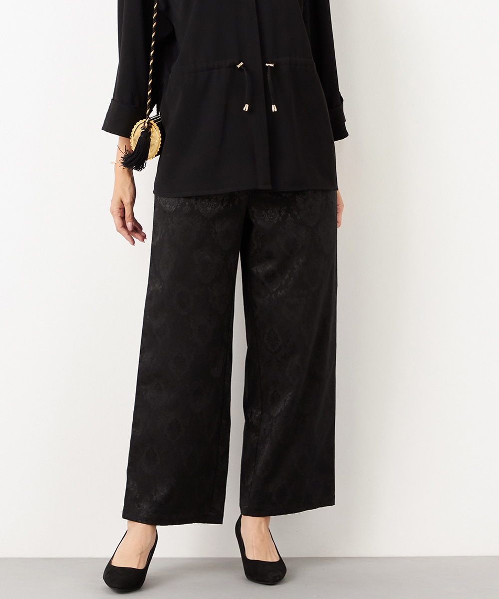  armoire capriceのジャカードストレートパンツ