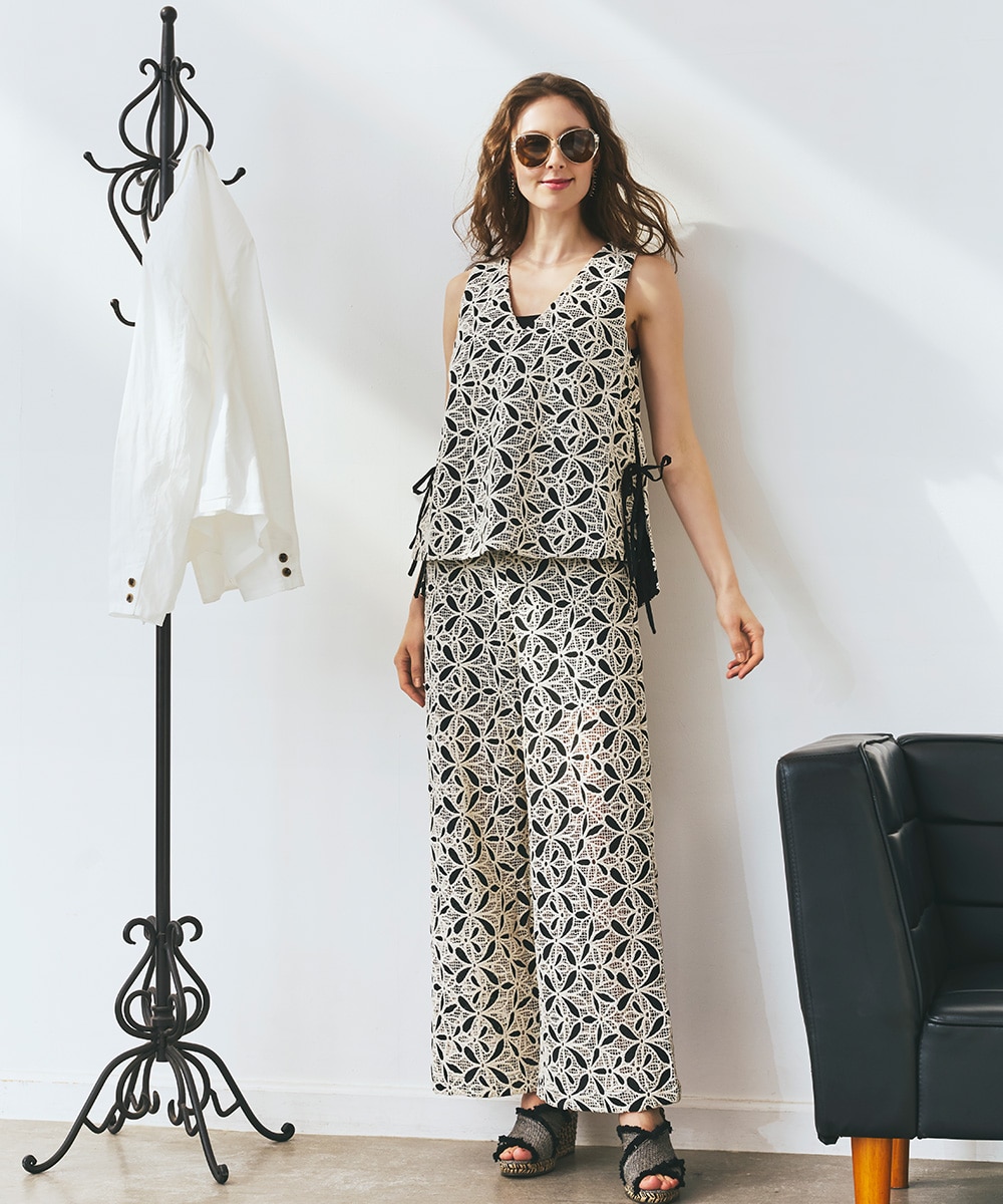 フラワーレースパンツ