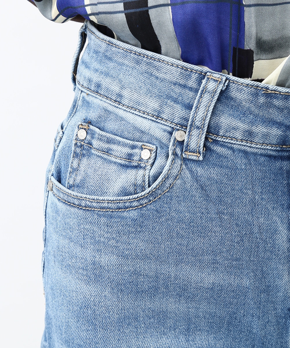 裾折り返しワイドデニムパンツ