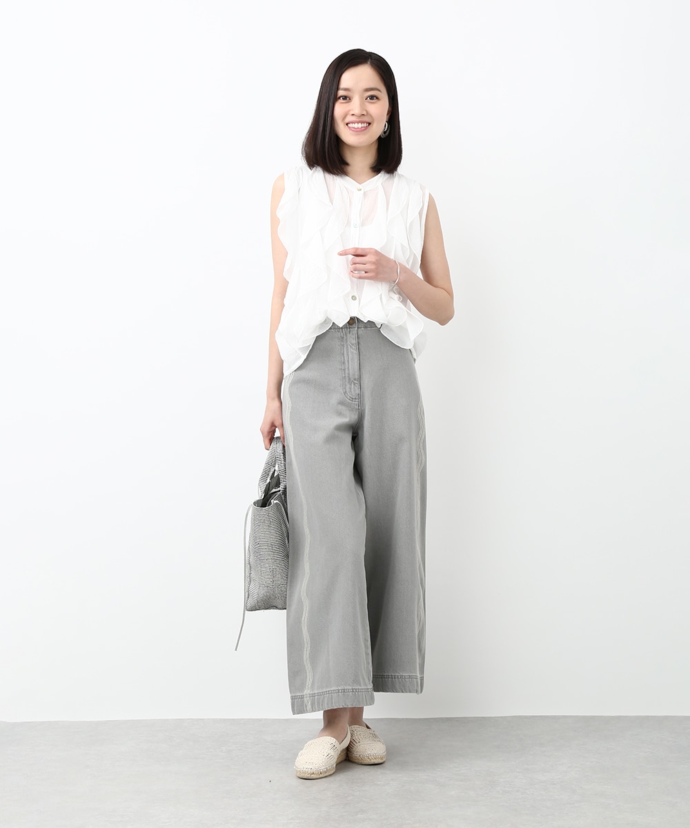 ウェーブ刺繍ワイドパンツ