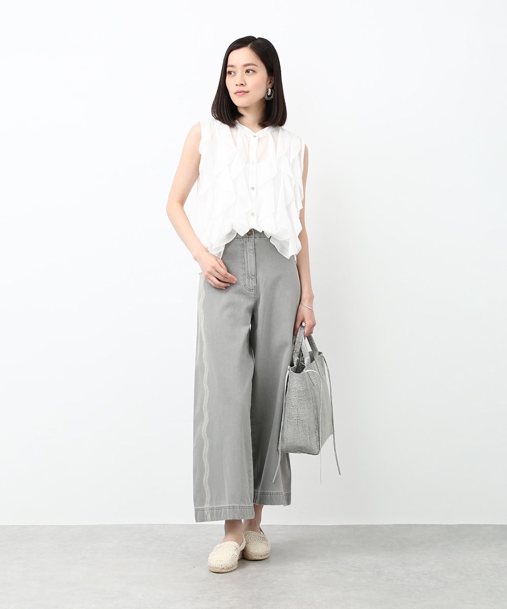 ウェーブ刺繍ワイドパンツ