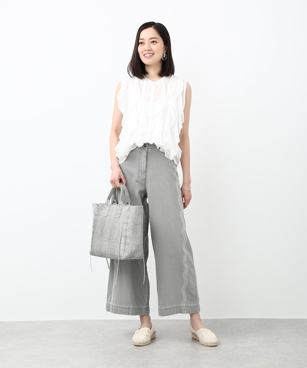 ウェーブ刺繍ワイドパンツ