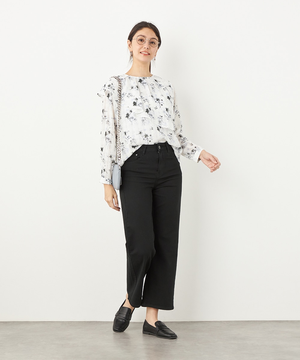 ストレッチワイドパンツ