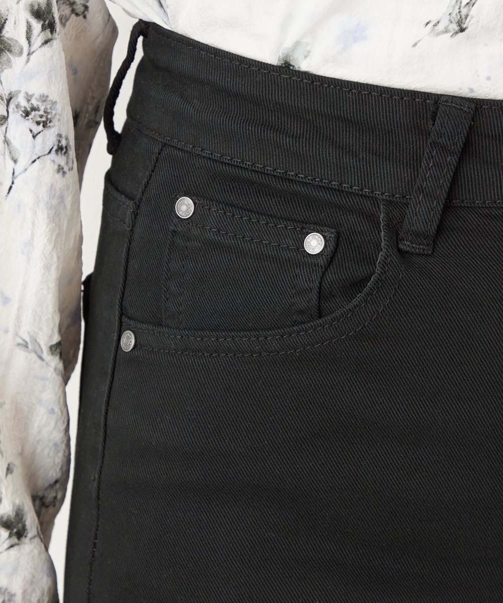 ストレッチワイドパンツ