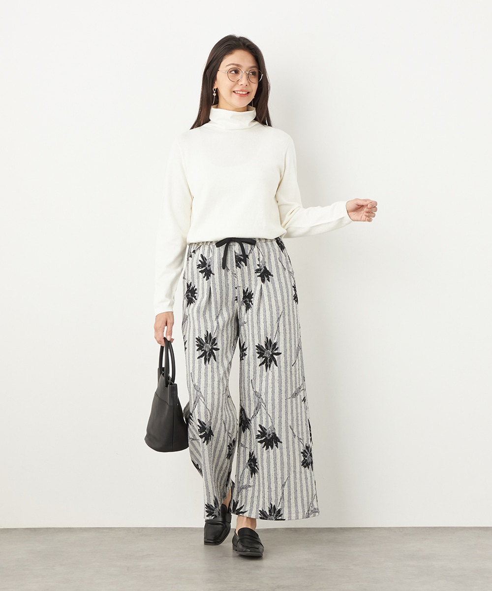 ストライプフラワージャカードパンツ