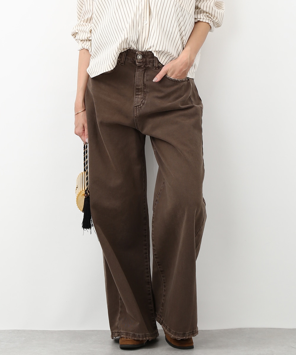 ブラウンデニムパンツ