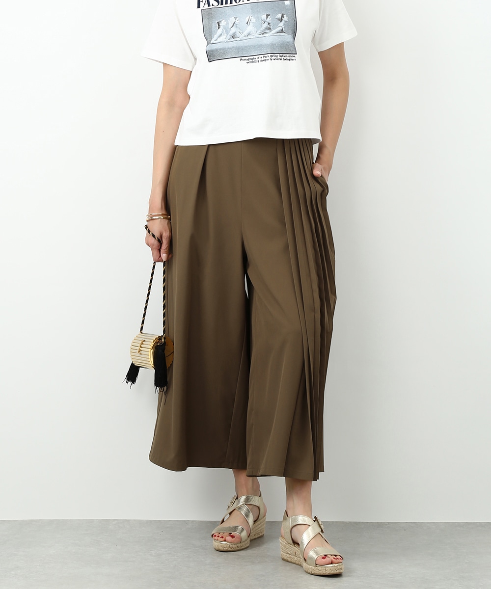 アシンメトリープリーツパンツ