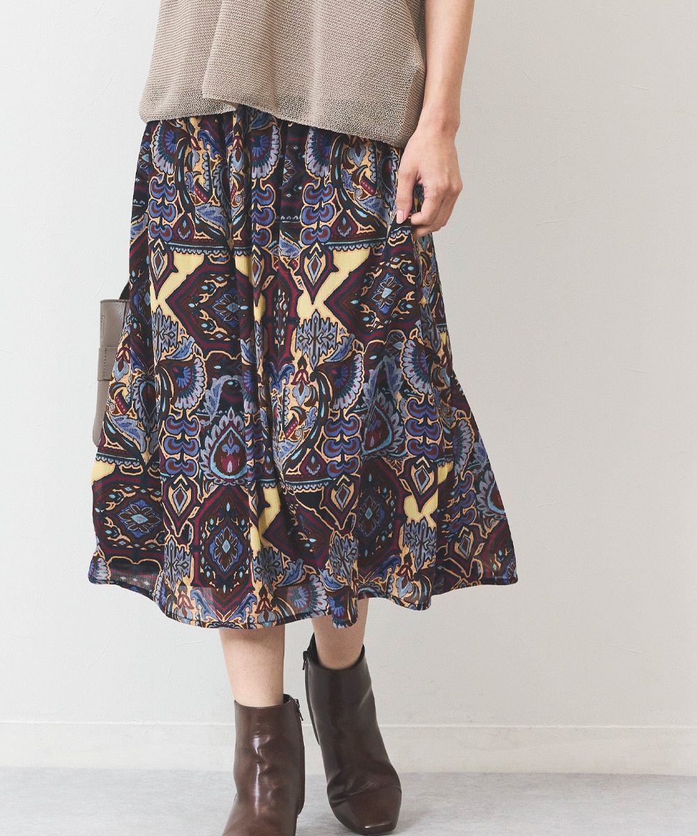 Luxe armoire capriceのアラベスクプリントスカート