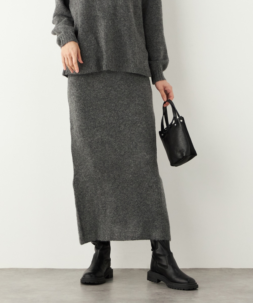 ロングニットスカート