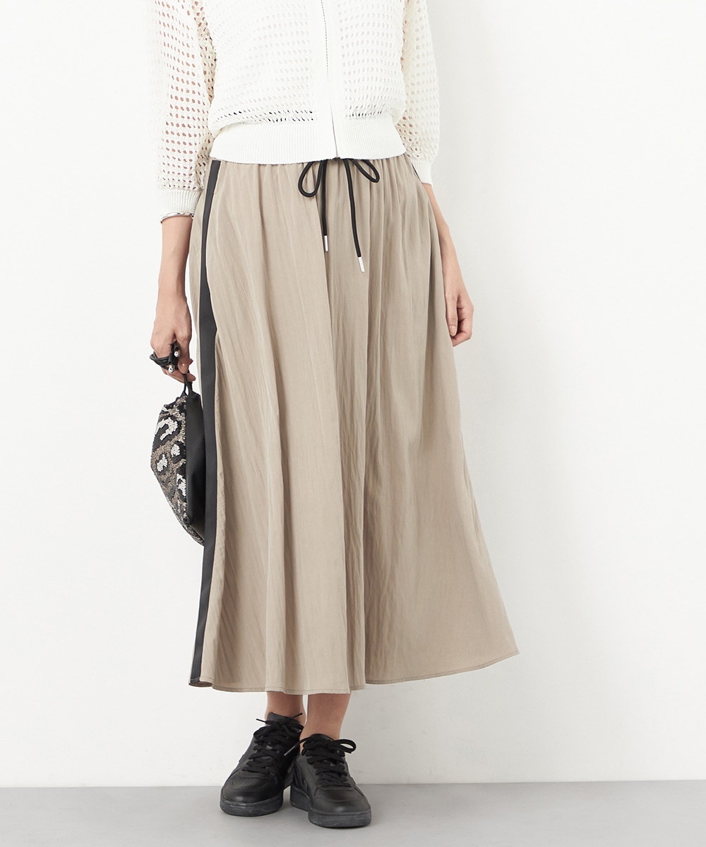  armoire capriceのサイドラインフレアスカート