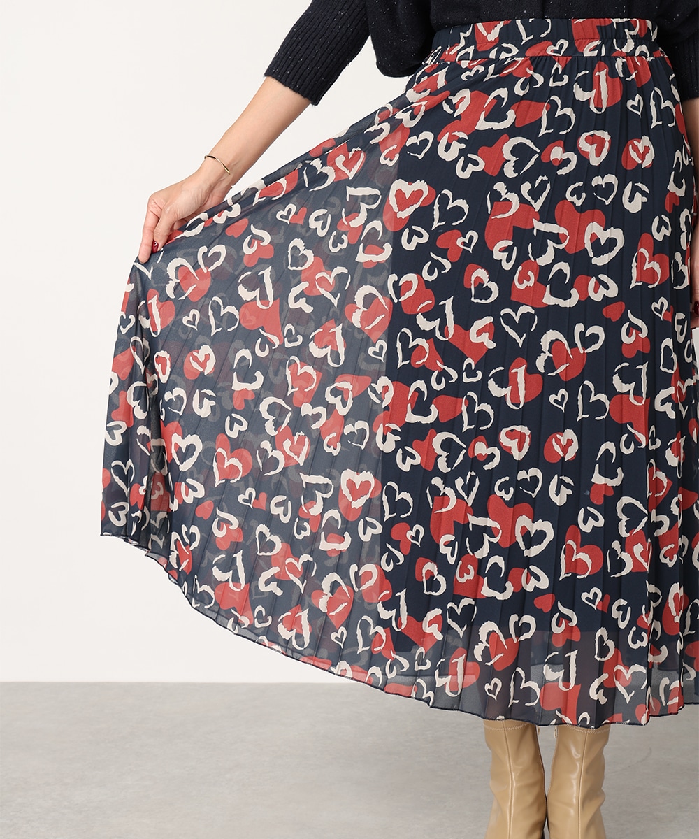 ハートプリントプリーツスカート