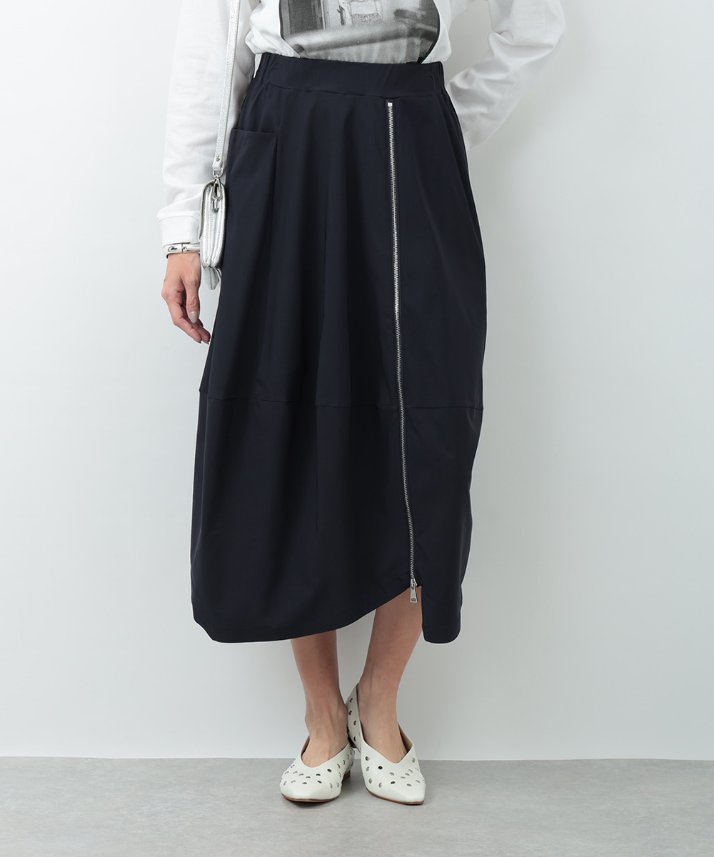 アシンメトリーデザインスカート