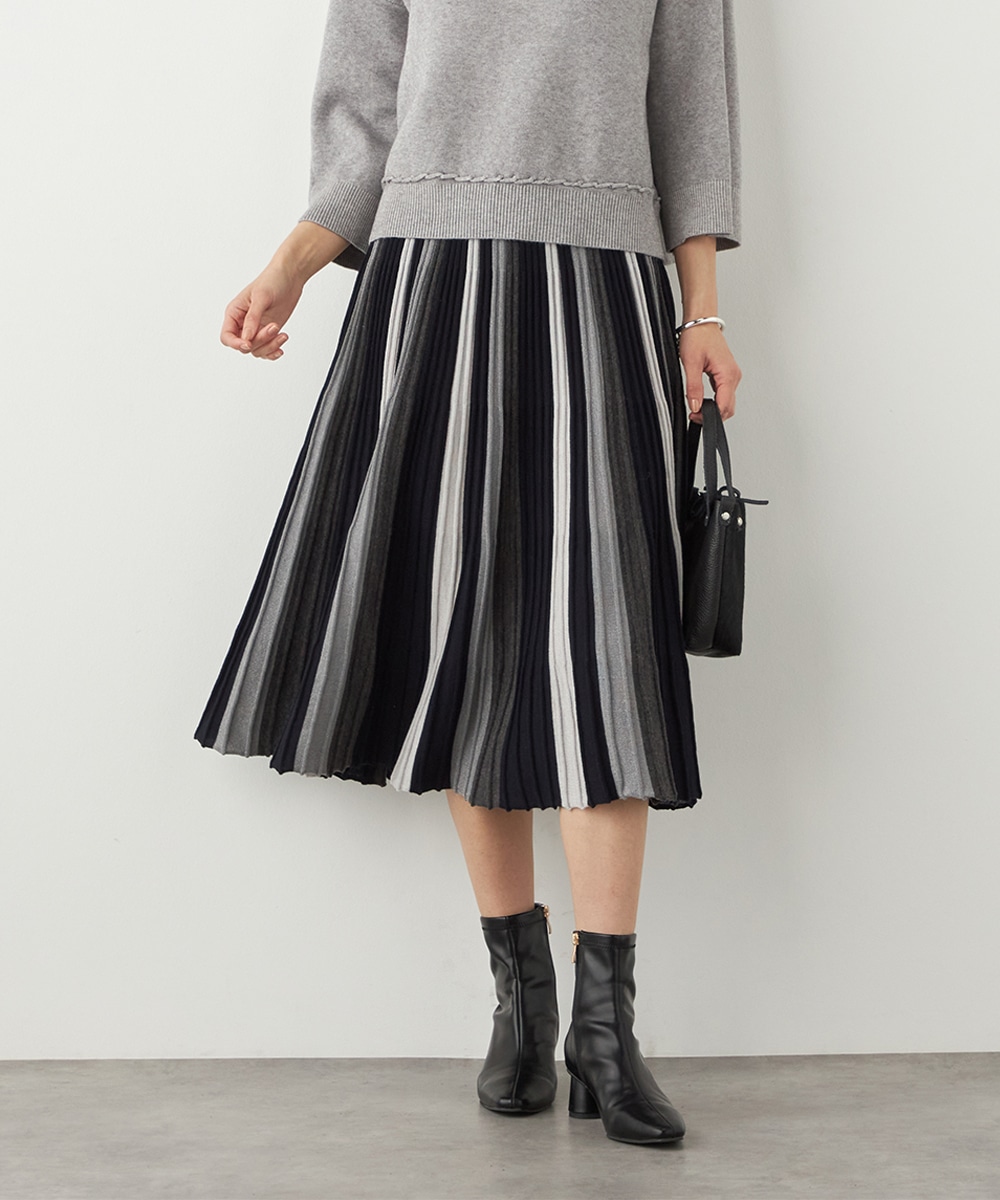  armoire capriceのラメストライプニットスカート