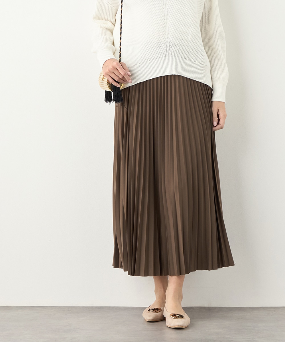 プリーツスカート