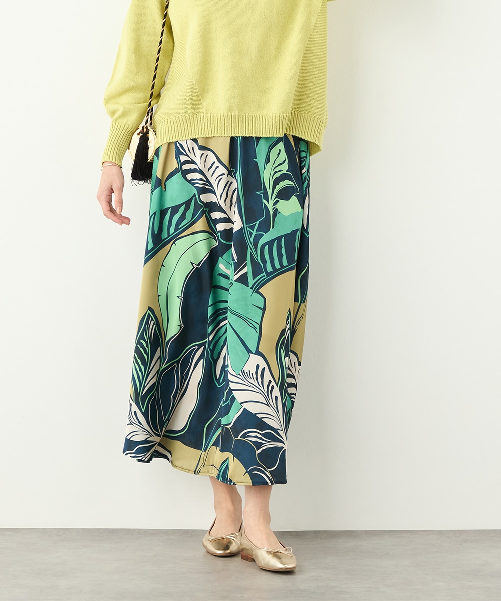 ビッグリーフプリントフレアスカート