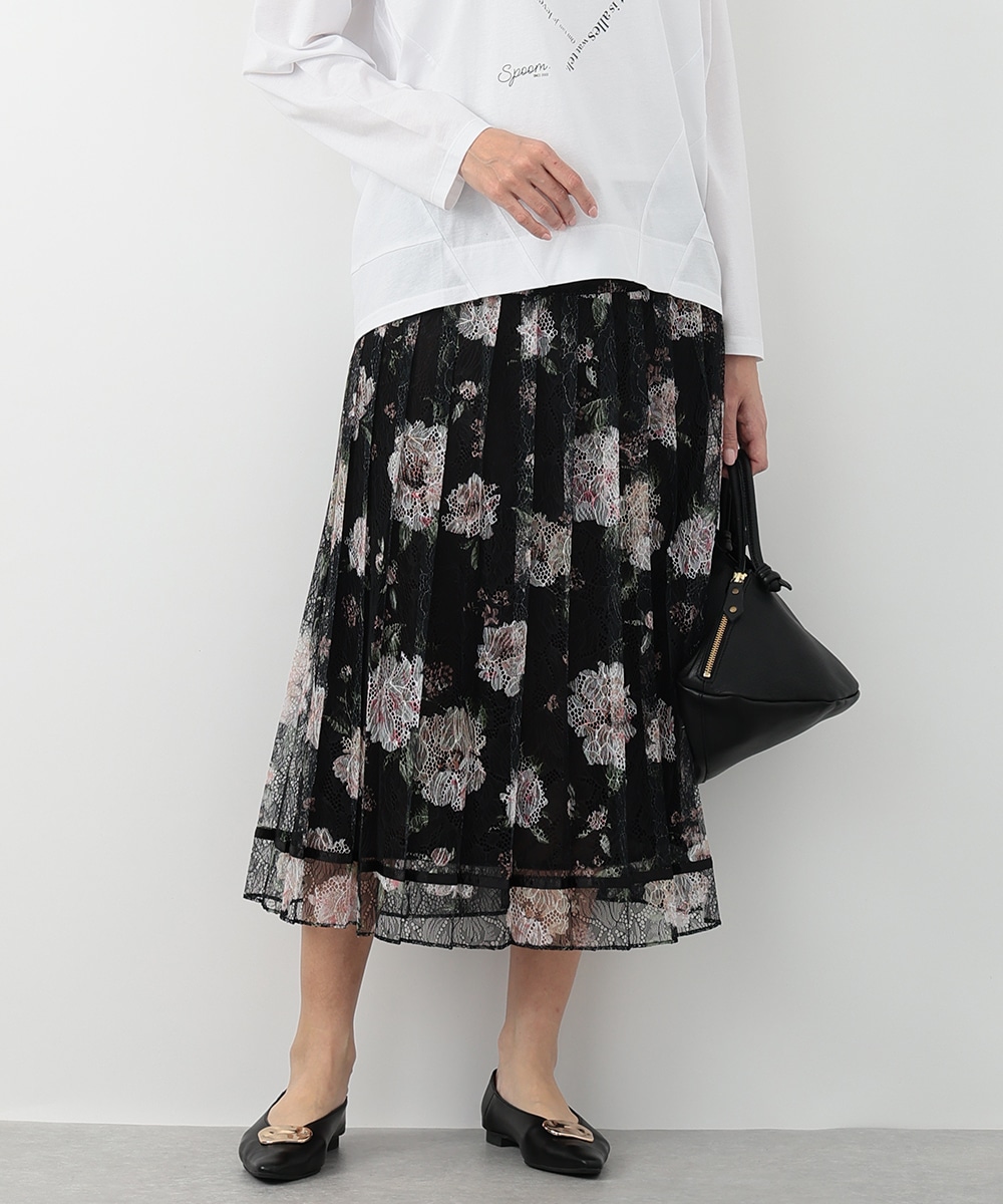 レースフラワープリーツスカート