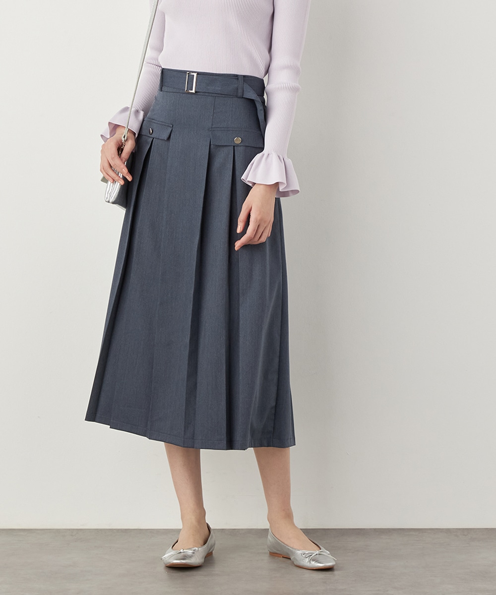 ボックスプリーツロングスカート